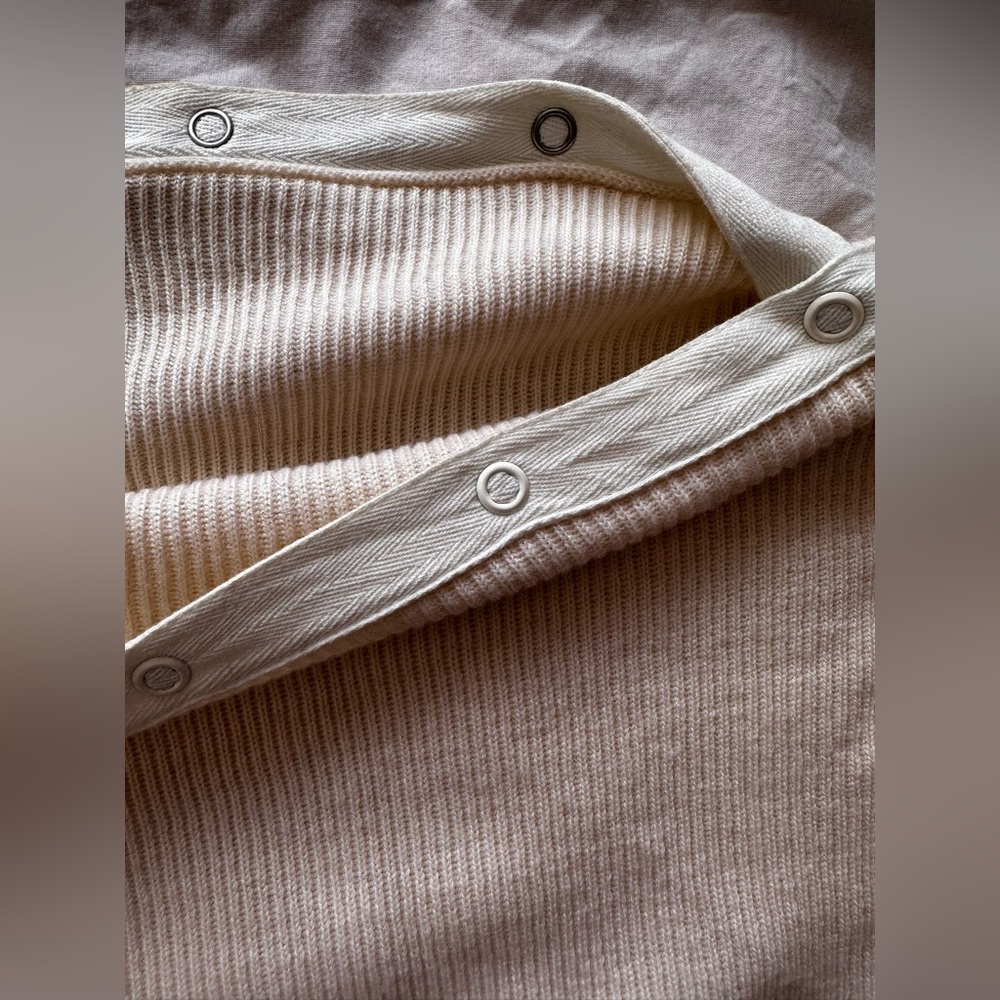 T by Alexander Wang Merino Wool Snap Shoulder Sweater Cream Size L - Picture 2 of 15